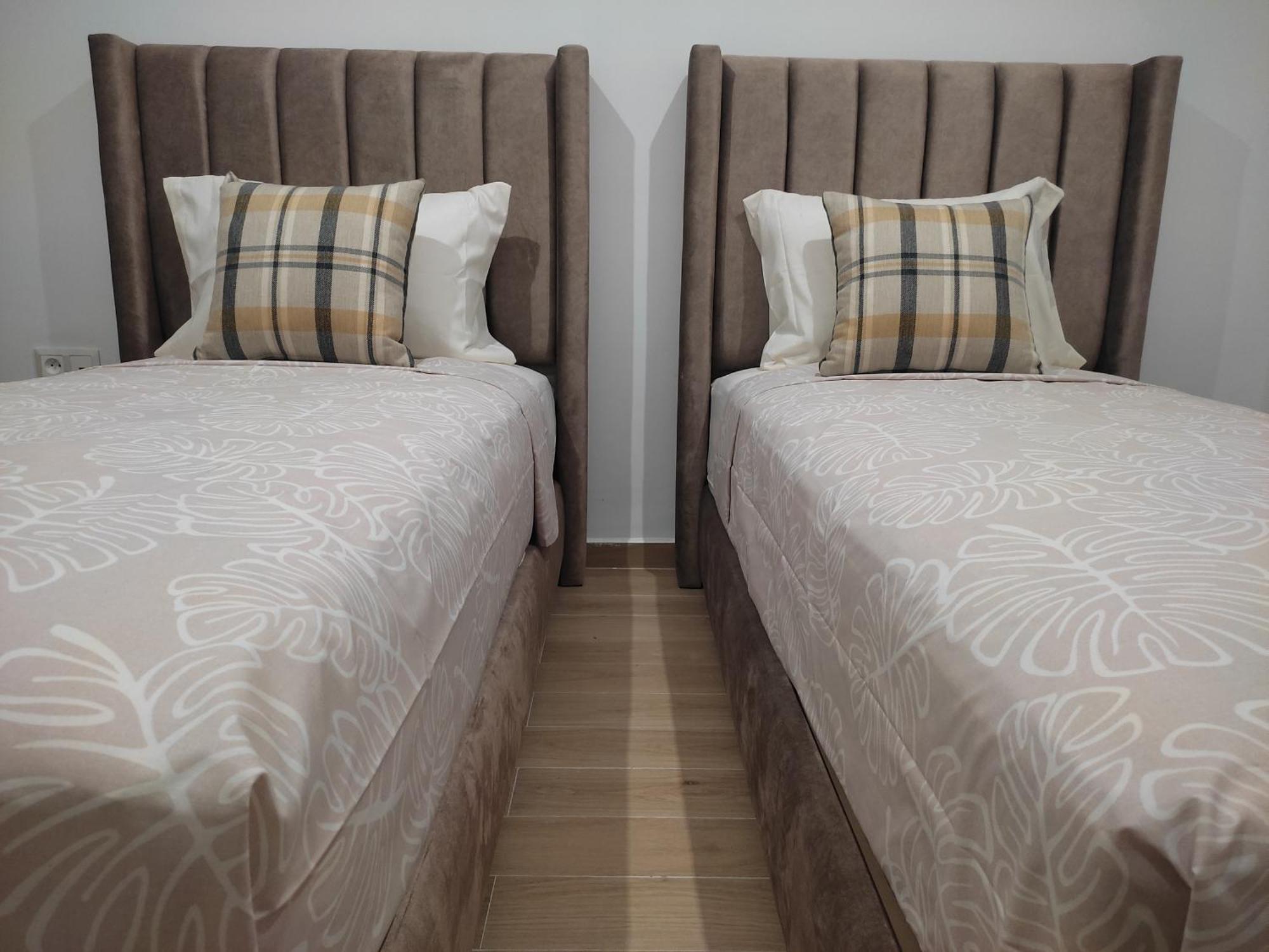 Dlx03 Apartment Oujda Exterior foto